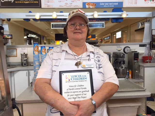 Jennifer, General Manager of Auntie Anne's, Ocala