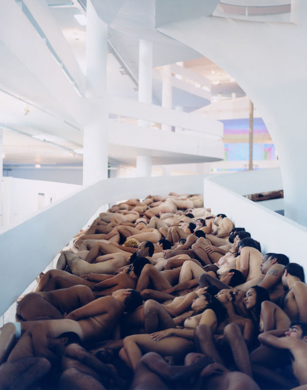 foto: Spencer Tunick | Brazil 4 (XXV Sao Paulo Bienal) 2002