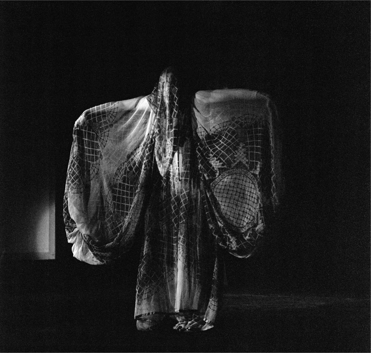 © Maria Austria / MAI - Stichting Eigentijdse Dans, Ellen Edinoff in Seesaw, HF 1973
