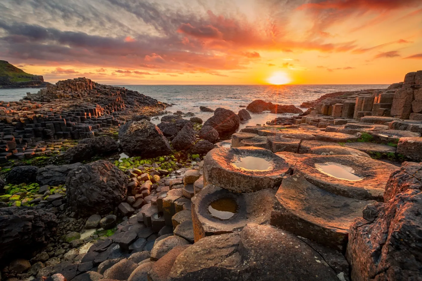 Sunset basalt columns giants c