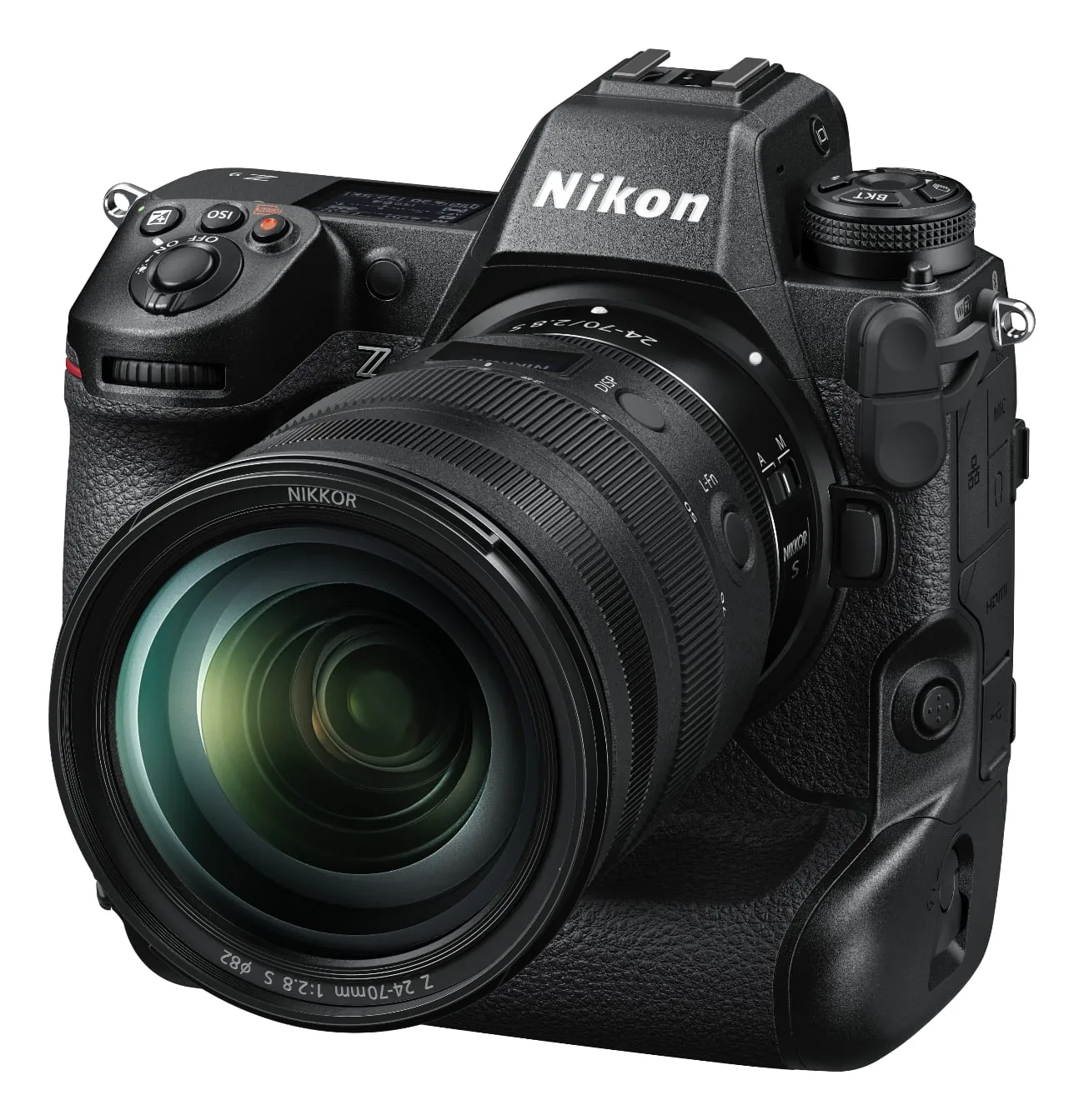 Nikon Z9 systeemcamera met NIKKOR Z 24-70mm f/2.8-objectief, schuin van voren gefotografeerd.