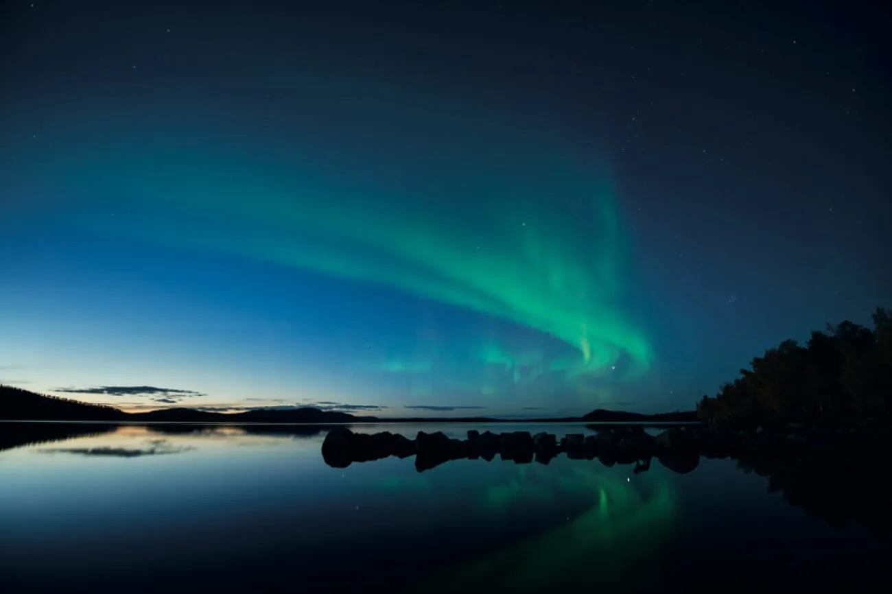 Noorderlicht boven het Inarimeer, Finland in september 2012