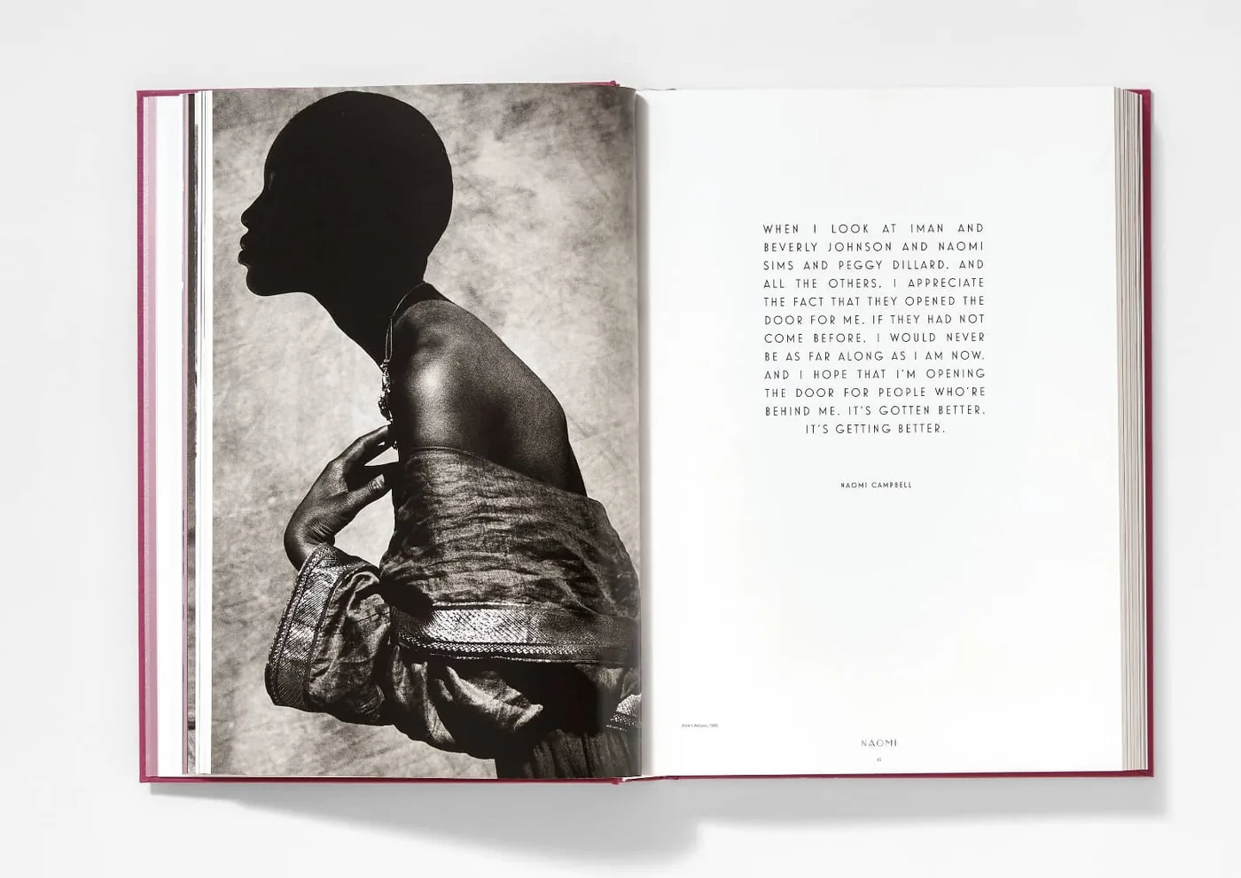 foto: © Taschen - Naomi Campbell. Updated Edition