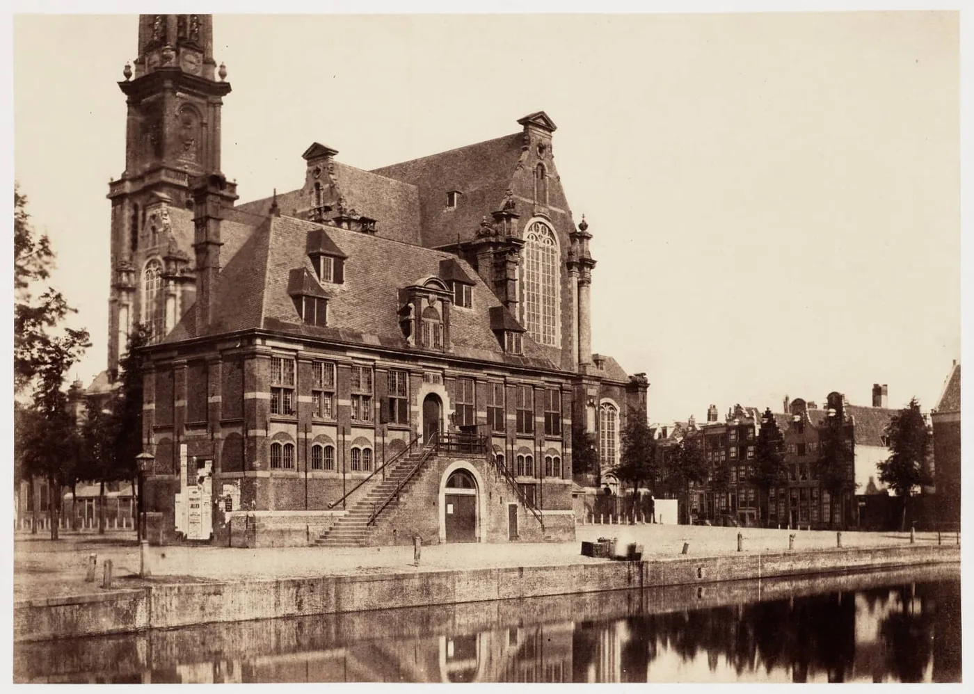 Benjamin Brecknell Turner, The Westermarkt, 1857 (albumen print from a paper negative, known as a calotype, 273 x 388 mm)