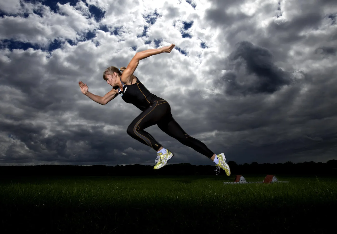 Dafne Schippers gefotografeerd door Bastiaan Heus in de periode waarin zij als topsporter richting de Olympische Spelen werkte.