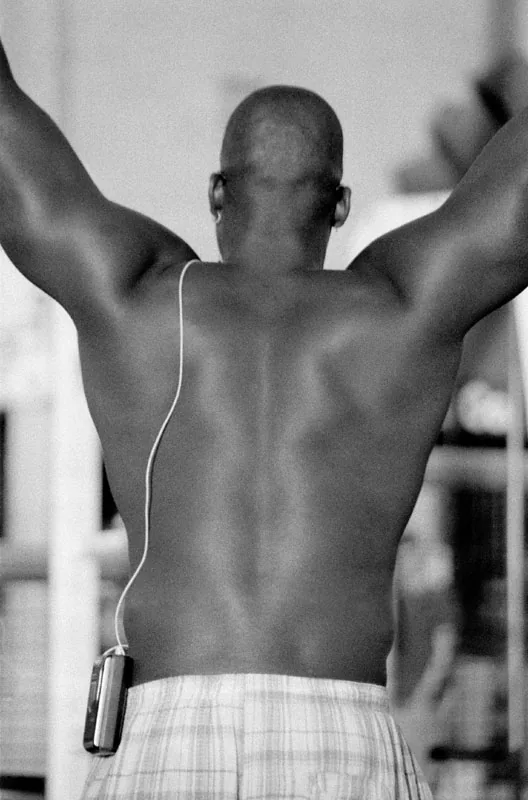 Back of a bodybuilder, photographed by Sacha de Boer