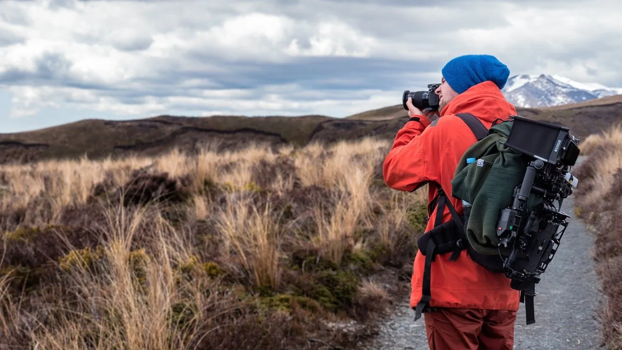 8 Essential Accessories Every Photographer Needs | Fotografie.nl