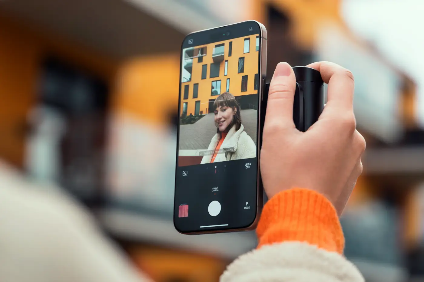Leica LUX Grip for iPhone: MagSafe grip with camera controls