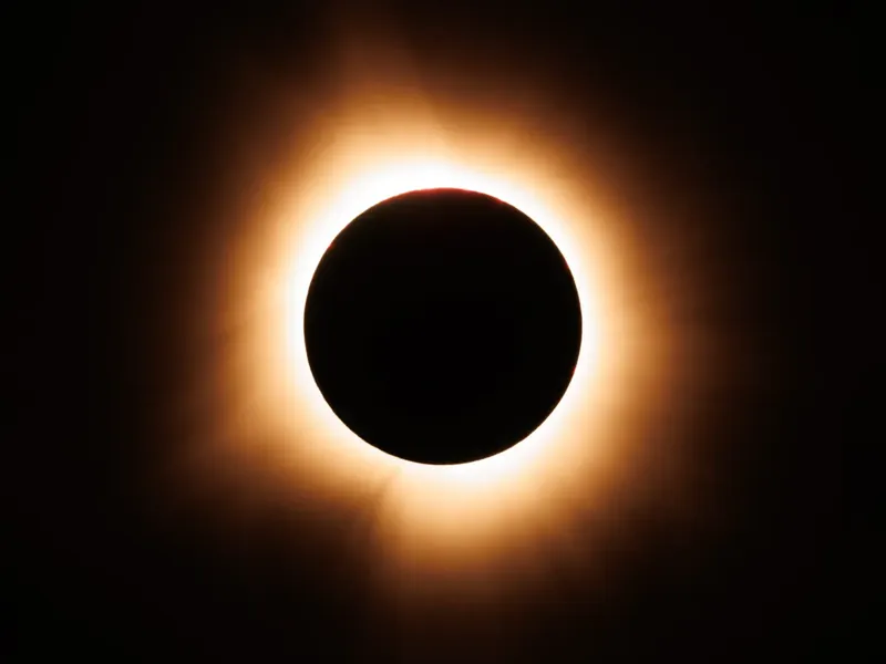 Zo fotografeer je de totale zonsverduistering