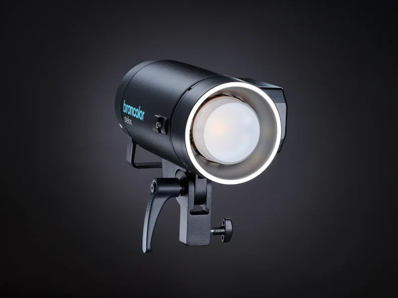 broncolor Stelos 800 L. High-end monolight