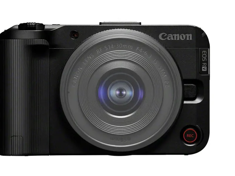 Canon EOS R50 V and RF-S 14-30mm Content Creator Kit