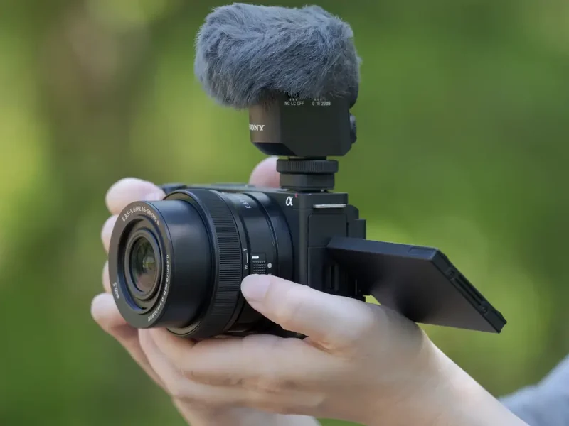 Sony ZV-E10 II and E PZ 16-50mm F3.5-5.6 OSS II