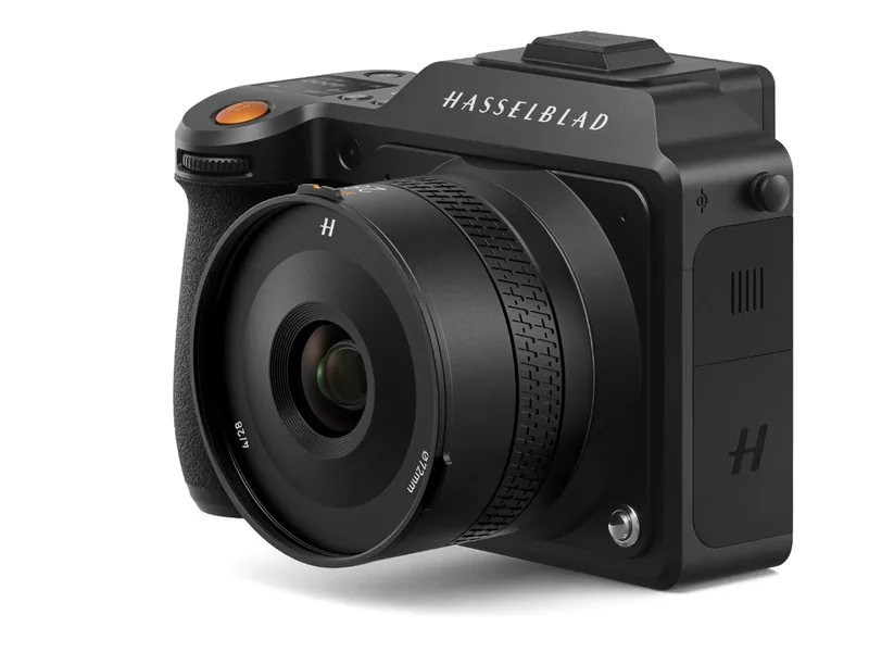 Hasselblad XCD 4/28P, lightweight wide-angle lens