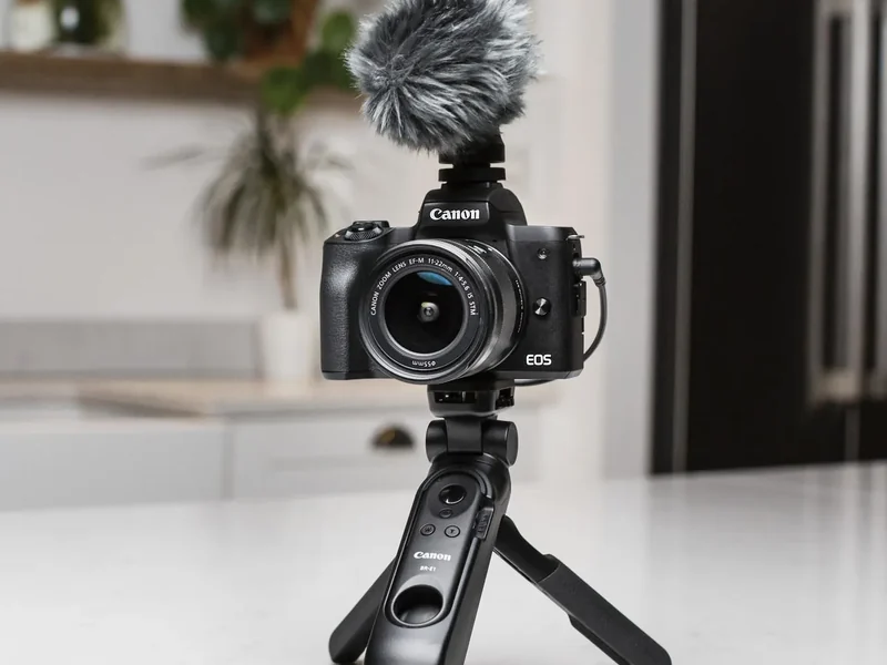 Canon EOS M50 Mark II for Vloggers, Bloggers, and Influencers