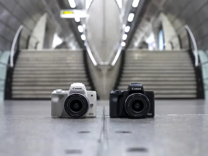Canon Speedlite 470EX-AI Flash and EOS M50 Mirrorless Camera
