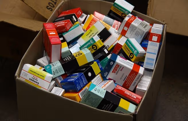 SIC detém cidadãos que comercializam medicamentos expirados