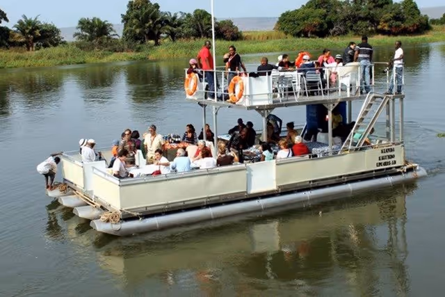 Angola abre fronteiras para turistas