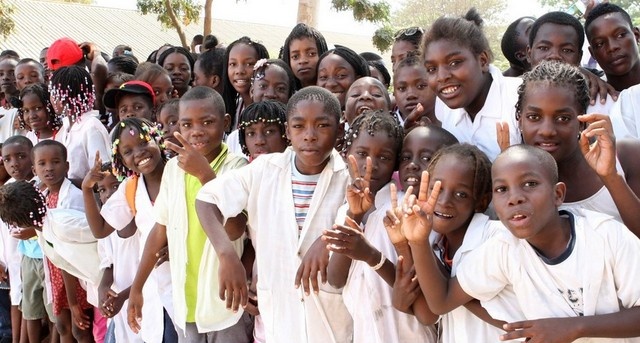 O Dia Mundial da Criança e os desafios da educação e saúde infantil em Angola