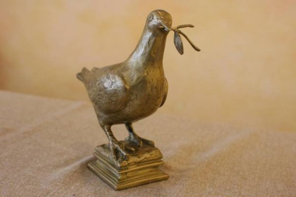 Casa dos Rapazes do Huambo recebe “Pomba Internacional da Paz”