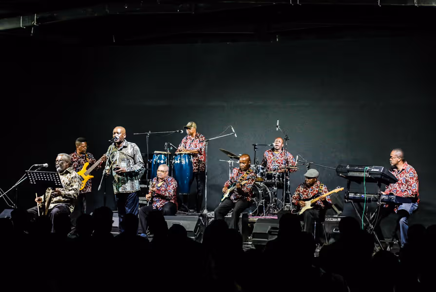 Os Kiezos e a celebração de mais de cinquenta anos dedicados à música popular angolana