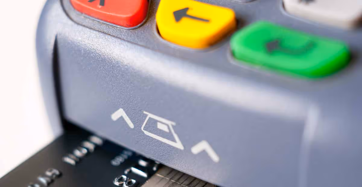 BNA e INACOM ajustam implementação de pagamentos electrónicos