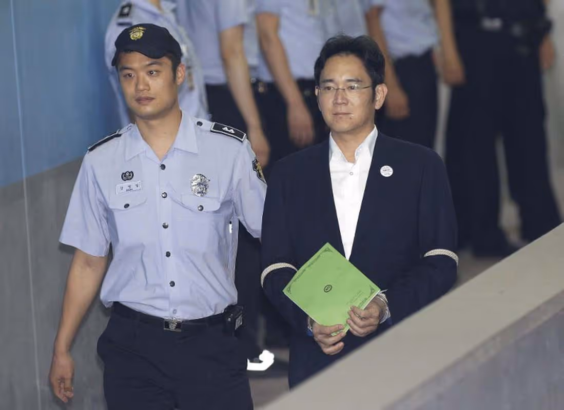  Ministério Público da Coreia do Sul pede 12 anos de prisão para herdeiro da Samsung