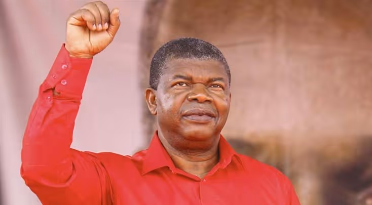 CNE confirma vitória com maioria qualificada do MPLA e a eleição de João Lourenço para PR