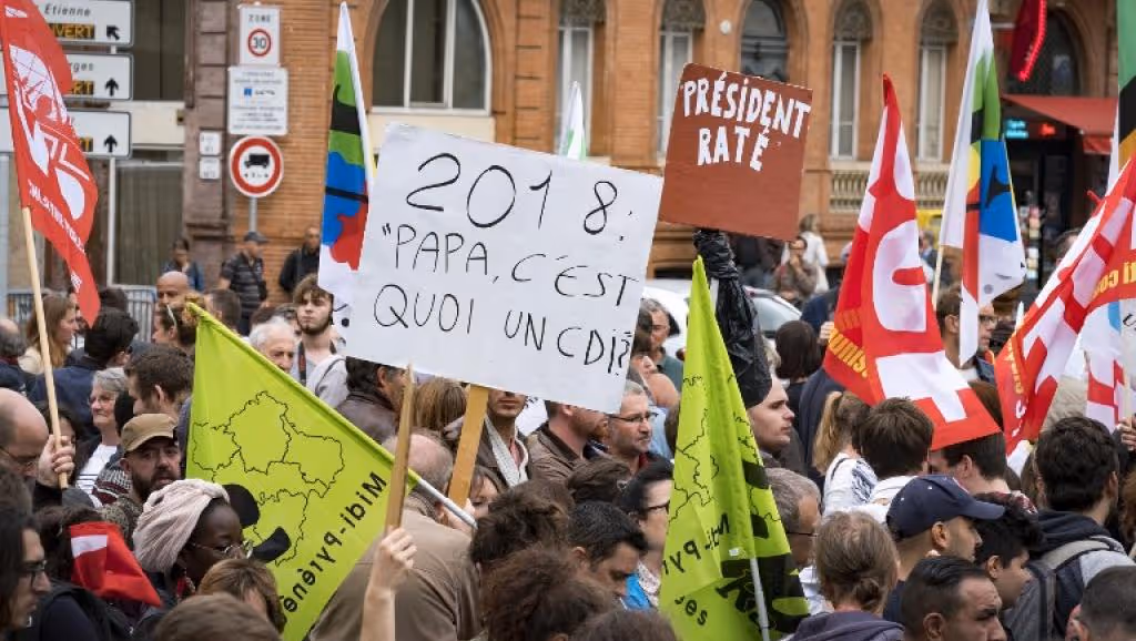 França: Presidente enfrenta primeiras manifestações