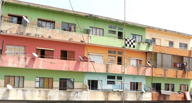 Moxico: Edifícios em estado de devastação atentam a tranquilidade dos moradores