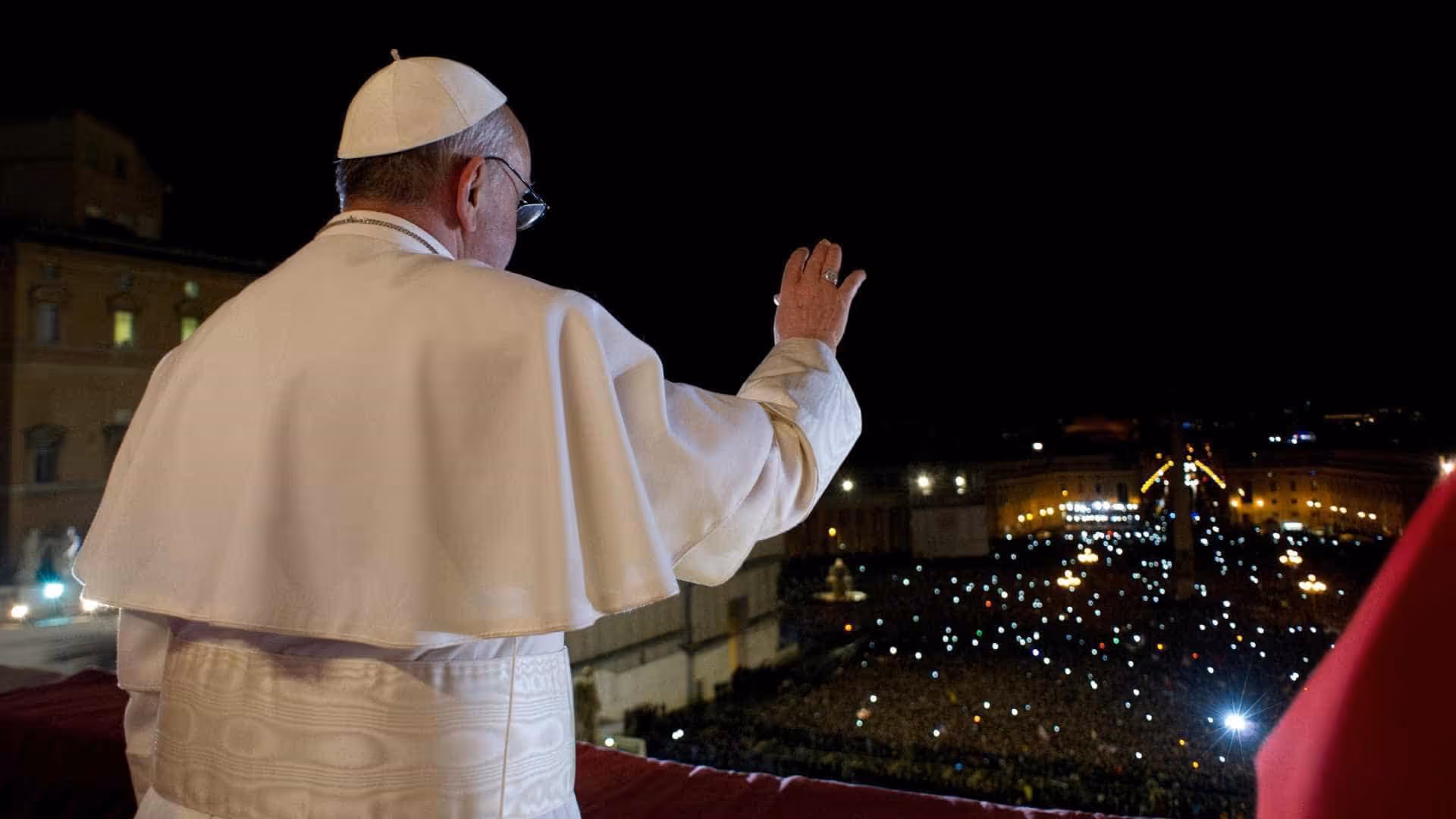 Papa promete "medidas mais firmes" contra padres que abusaram de menores