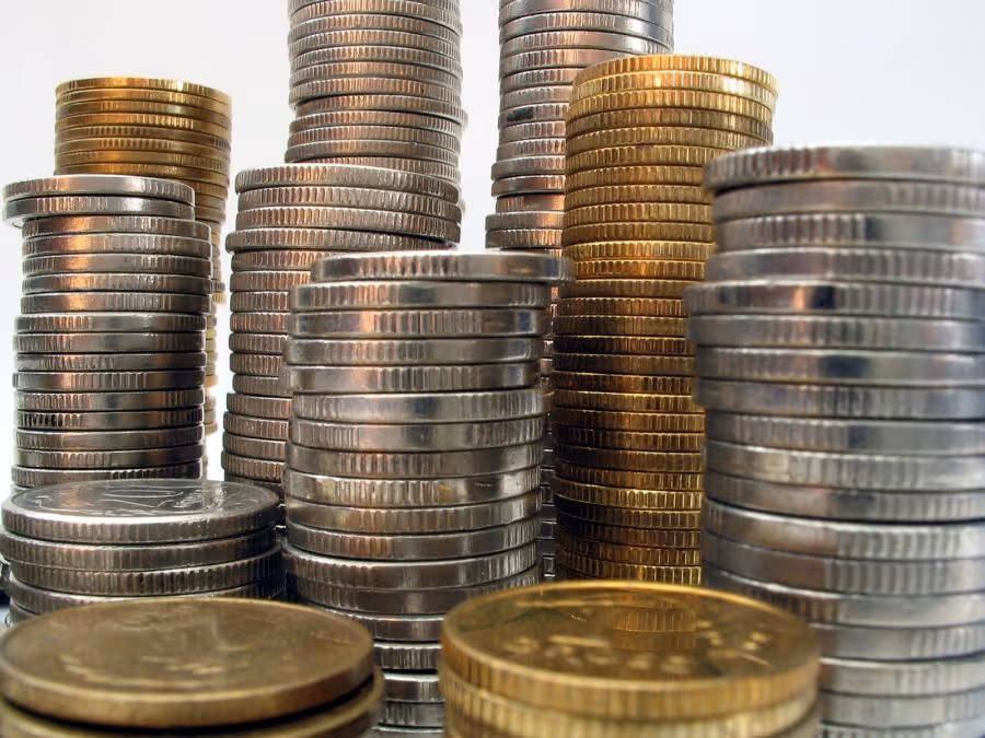 Preço do dólar em Luanda dispara com receio de desvalorização do kwanza