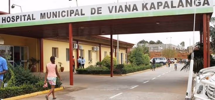Direcção do Hospital Municipal de Viana suspensa