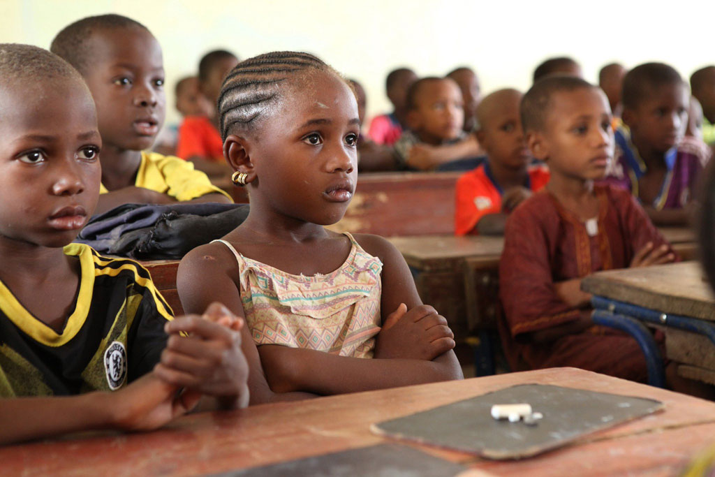 África precisará de mais 11 milhões de médicos e de professores em 2030