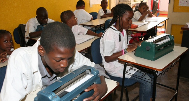 Uíge: Falta de infraestruturas dificulta actividade do ensino especial