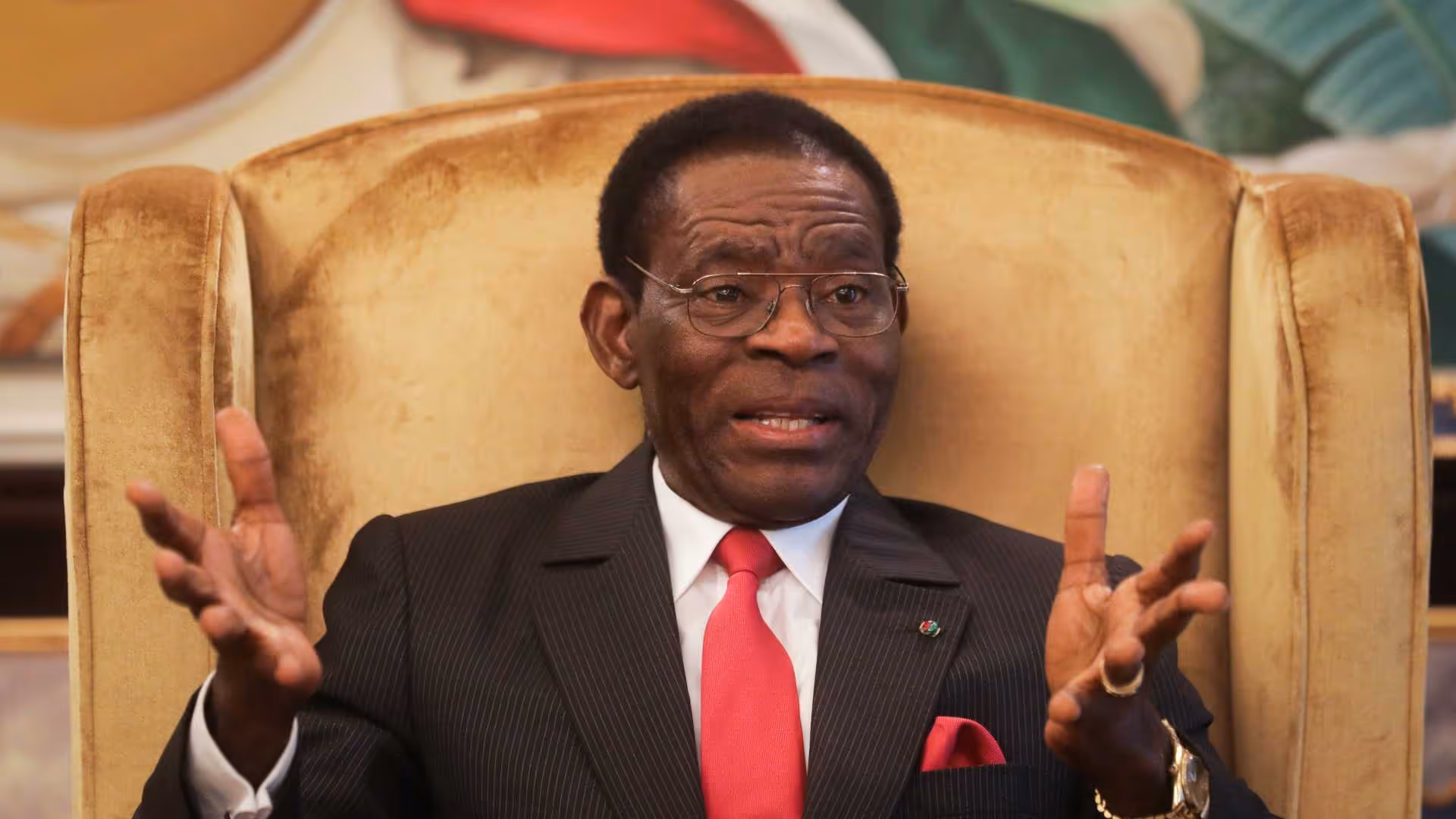 Guiné Equatorial: Obiang considera-se "democrata" e quer opositores "violentos" punidos