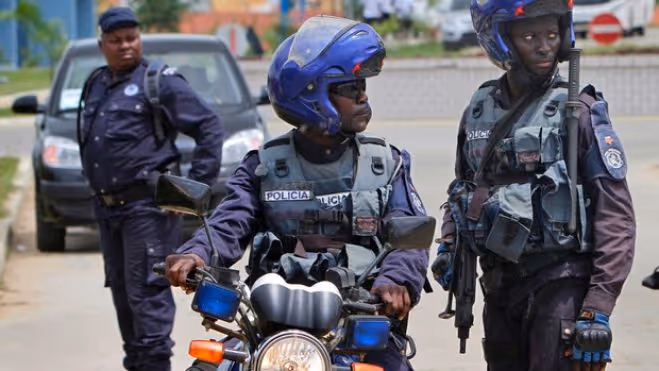 Polícia pede informações sobre alegado homicídio de 5 jovens em Luanda