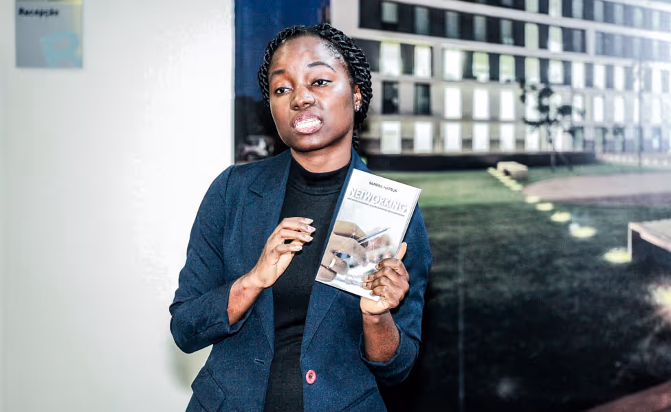 Competência profissional é analisada em “Networking”, o novo livro de Sandra Mateus