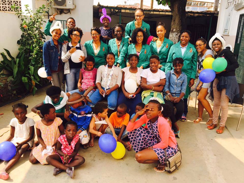 Angola Rescue pretende criar creche comunitária para formar filhos de zungueiras
