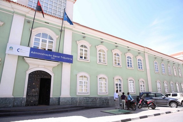 Nove pessoas da AGT acusadas de desvio de mais de 1,5 mil milhões de Kwanzas