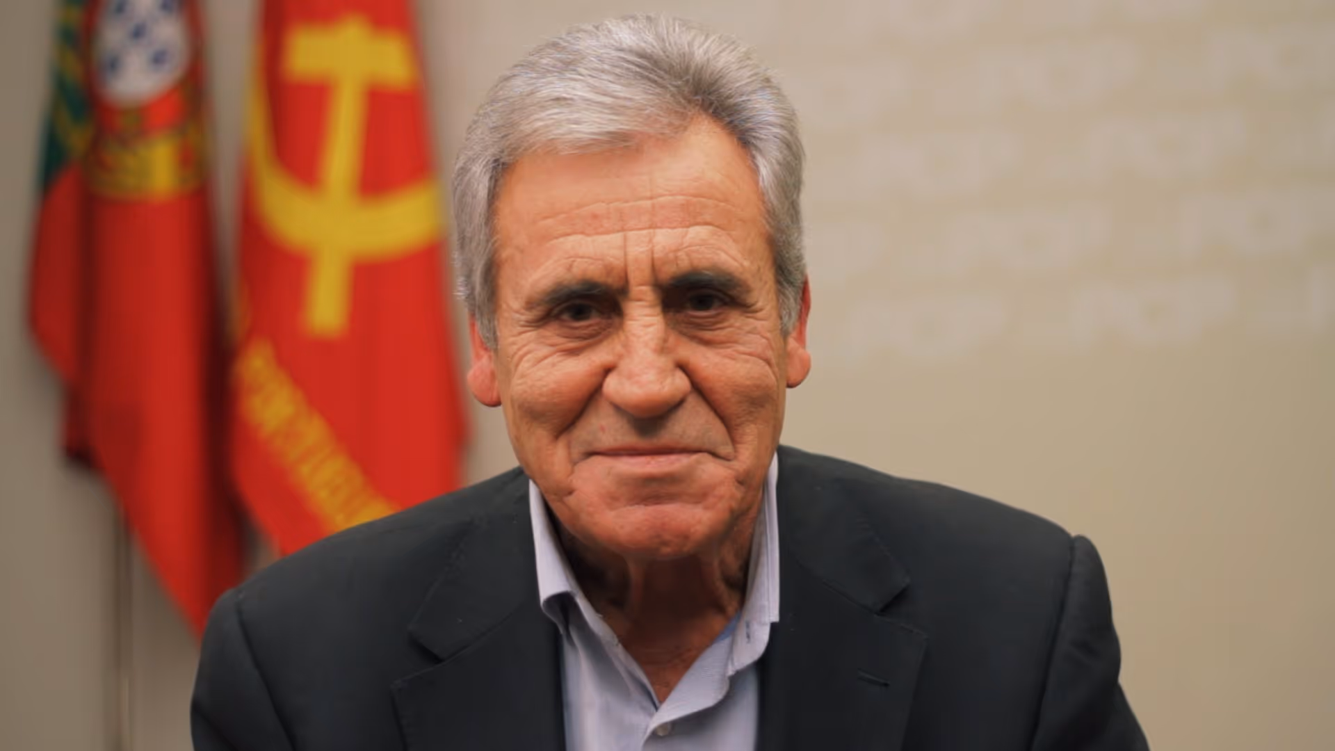 Líder do PCP defende relação salutar entre Angola e Portugal