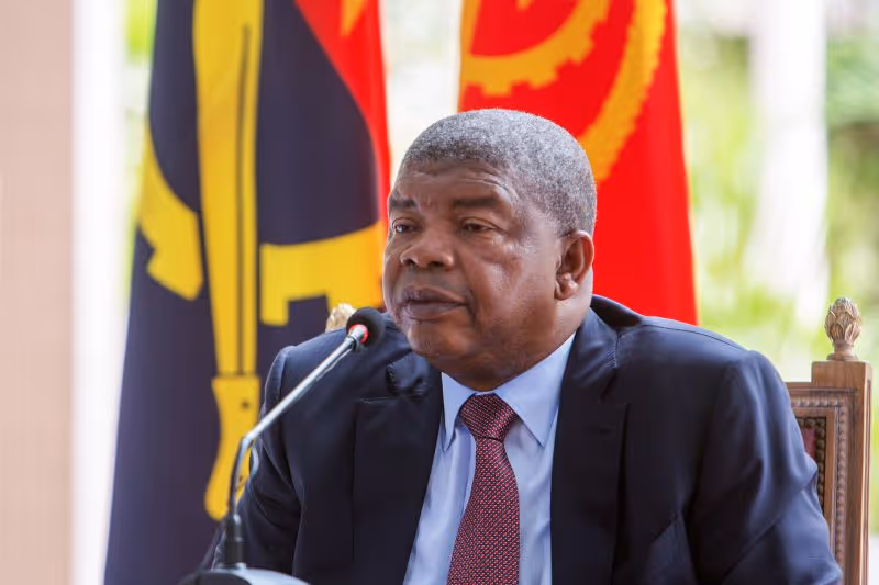 Presidente da República autoriza emissão de 291.900 milhões de kwanzas de dívida pública