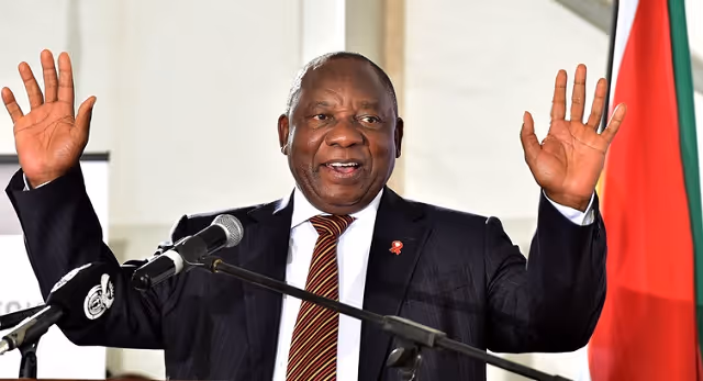 Cyril Ramaphosa eleito presidente da África do Sul após renúncia de Jacob Zuma