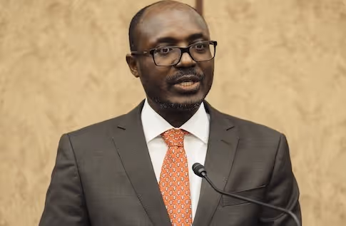 Queixa de ex-Procurador leva Rafael Marques a tribunal por crimes de injúrias e ultraje a órgão de soberania