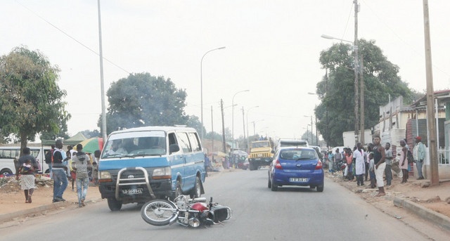 Saham Angola promove campanha ambulante de sensibilização para subscrição de seguro automóvel 