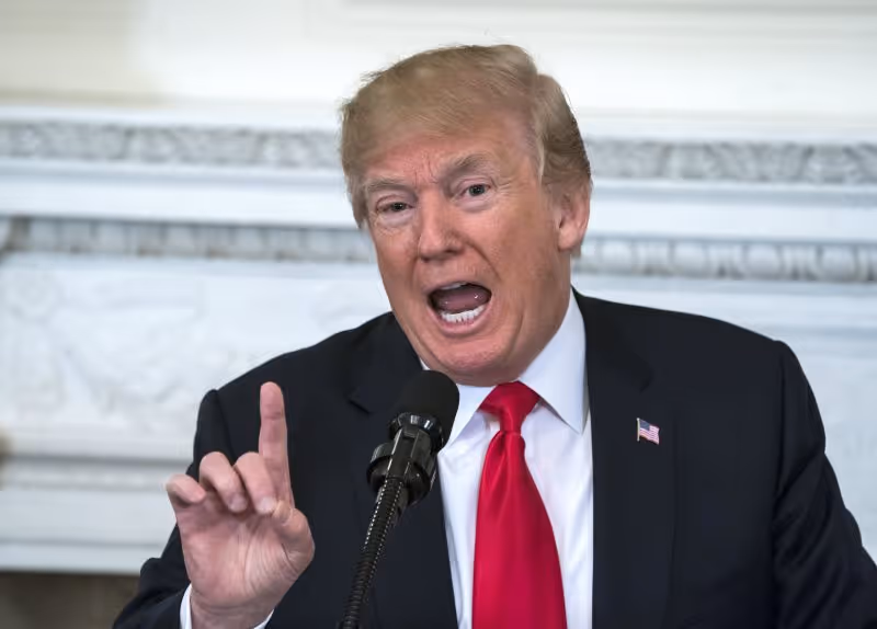 Trump trata Bashar al-Assad por "animal" devido a alegado ataque químico