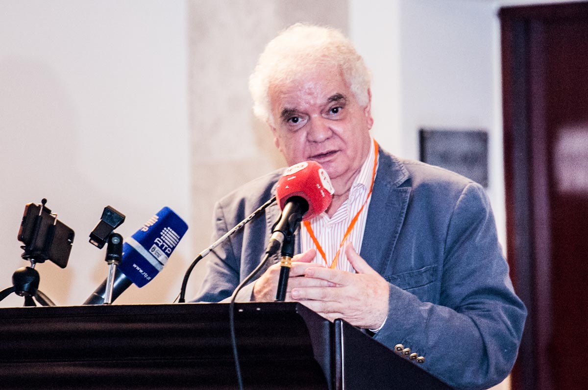 “O atendimento às áreas sociais depende da capacidade de o país gerar crescimento económico”, afirma economista Alves da Rocha
