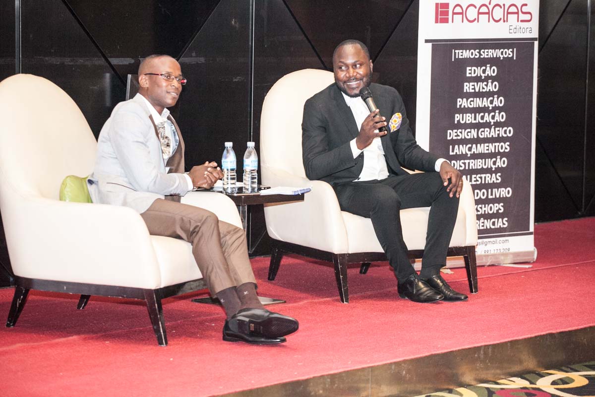 O estado actual da literatura angolana na visão de Kiokamba Cassua e pastor Hélder Manuel