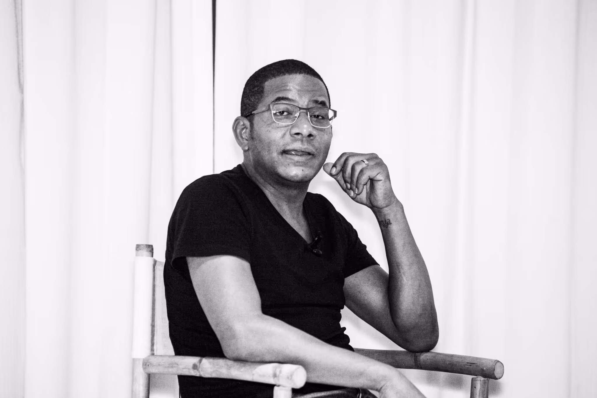 “Eu não detesto política. Para mim, é o maior assunto que existe no mundo”, afirma Pedro N´zagi