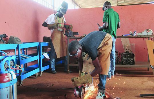 Mais de 600 jovens recebem formação profissional no Huambo