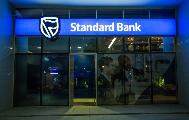 Standard Bank de Angola apresenta crescimento e afirmação nos resultados de 2017